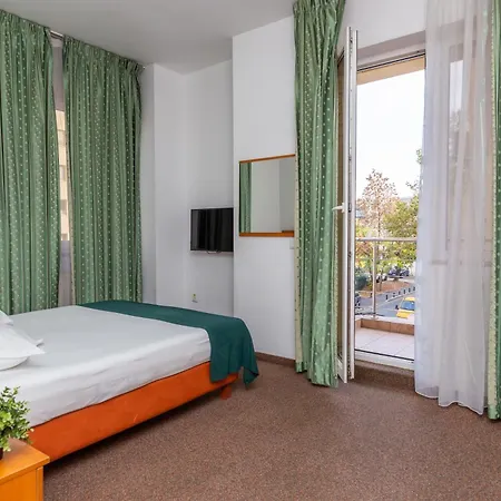 Sir Colentina 2* Bucharest