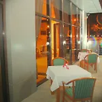 克勒蒂娜爵士酒店 酒店 布加勒斯特